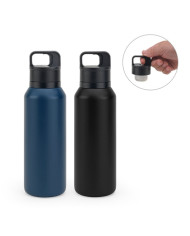 NICKLAUS. Bouteille en acier inoxydable (91% recyclé) avec double paroi isolée sous vide 590 mL