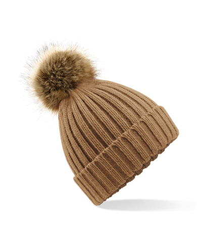 Bonnet epais avec pompon en fausse fourrure