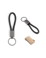 KETCHUM. Porte-clés rectangulaire en cordon tressé en polyester (dont 21 % recyclé) et polyuréthane (79 % recyclé)