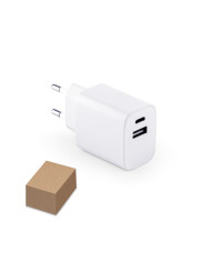 WEGENER. Adaptateur secteur avec port USB-A 18W et USB-C 20W en ABS recyclé (100 % rABS)