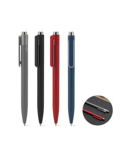 KYLIE. Stylo à bille en aluminium (94% recyclé) avec clip innovant