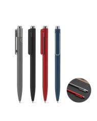 KYLIE. Stylo à bille en aluminium (94% recyclé) avec clip innovant