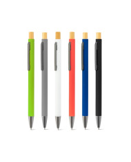 ZYLEN. Stylo à bille en aluminium recyclé (100 % rAL), avec finition en caoutchouc