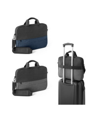 GENOA. Sacoche matelassée pour ordinateur portable 15" en polyester recyclé haute densité 600D