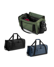 FARO. Sac de sport en polyester recyclé haute densité 600D