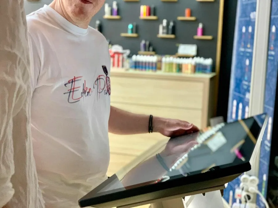Domaine de la Vape: una comunicación y una colaboración global y duradera, creación de una identidad gráfica completa 6