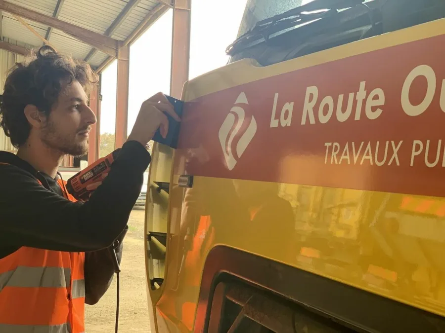 Personalización de Vehículos de Obra | La Route Ouvrière Aturine - Duhort-Bachen 3