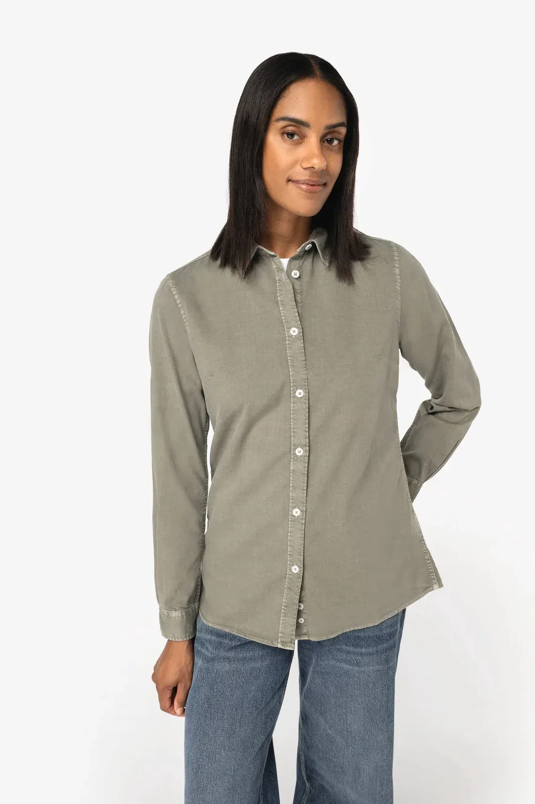 Eco-friendly ladies’ washed effect shirt