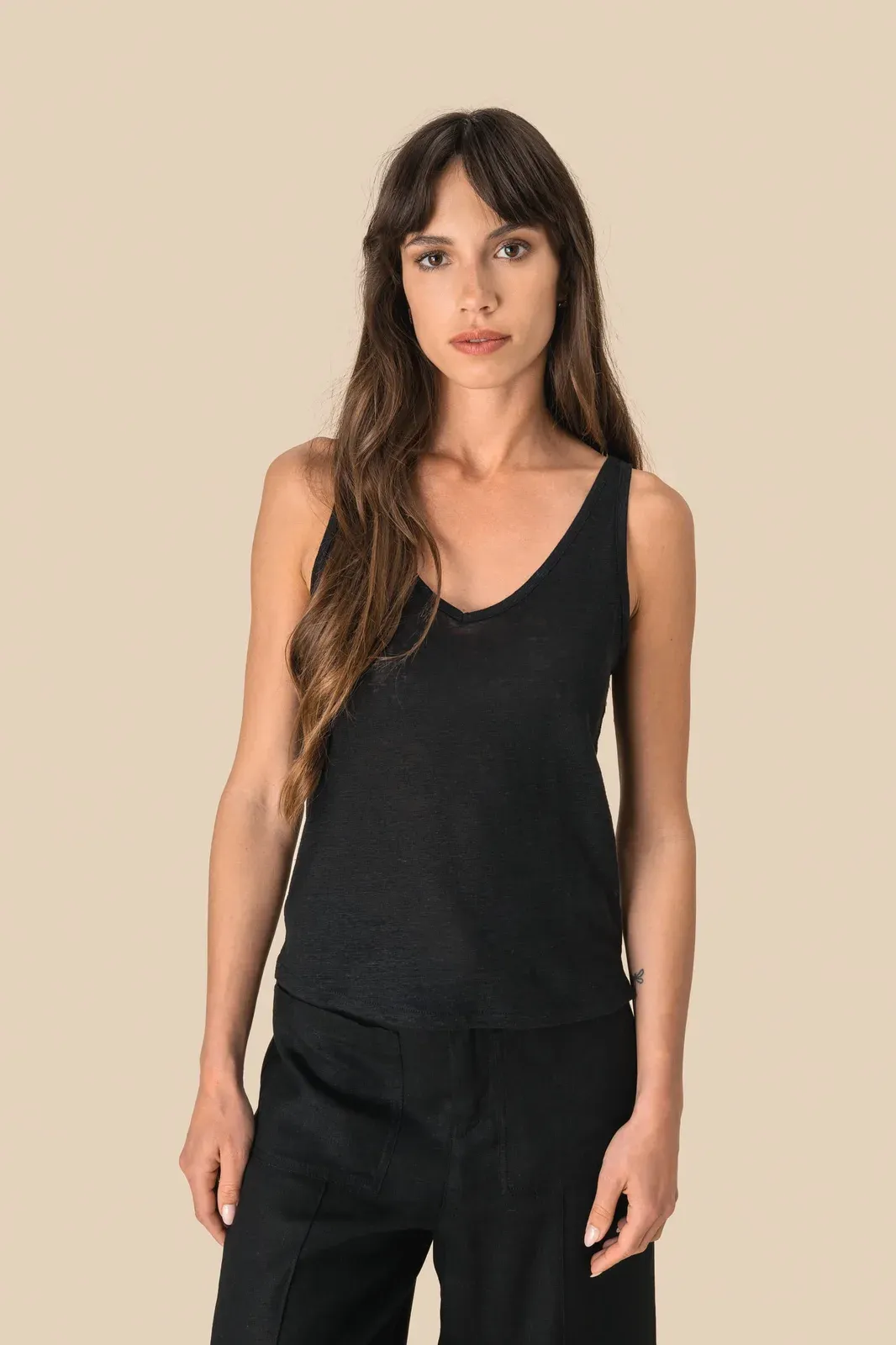 Ladies' linen tank top