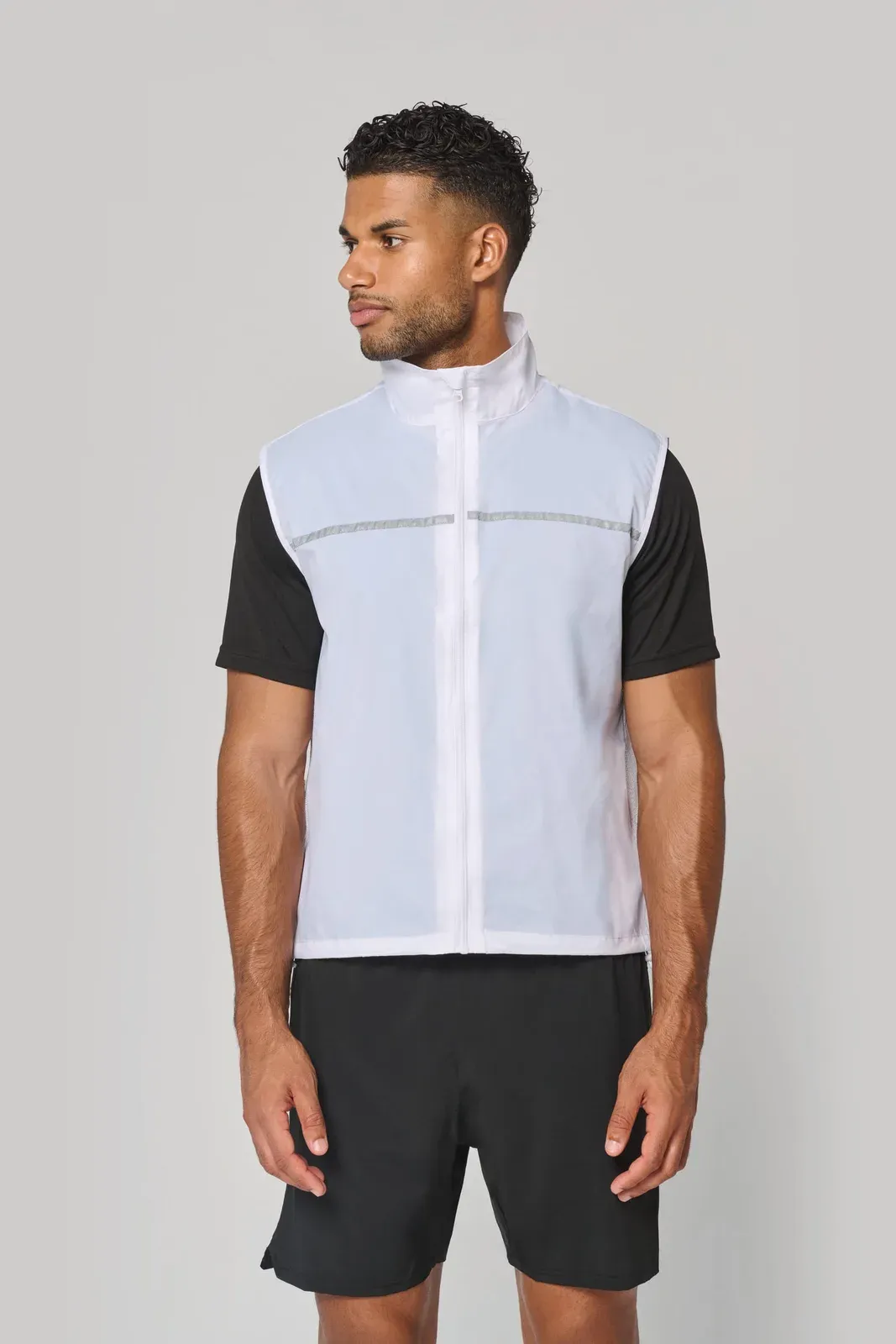 Running gilet with mesh back