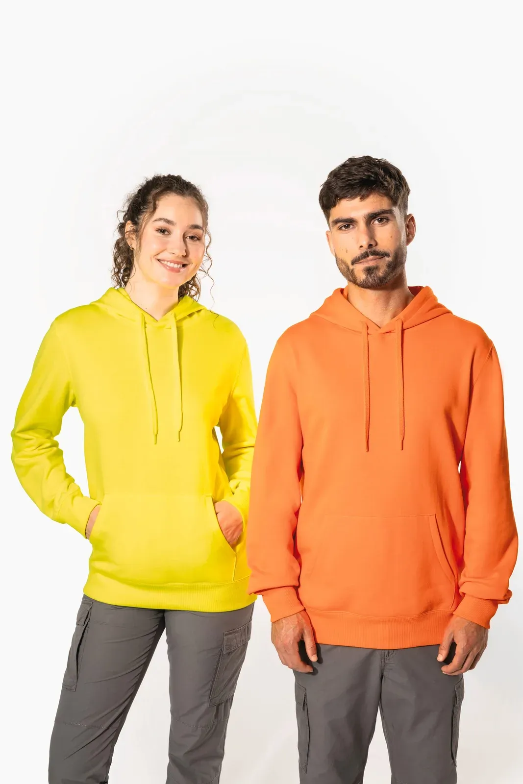 Sweat-shirt recyclé à capuche unisexe