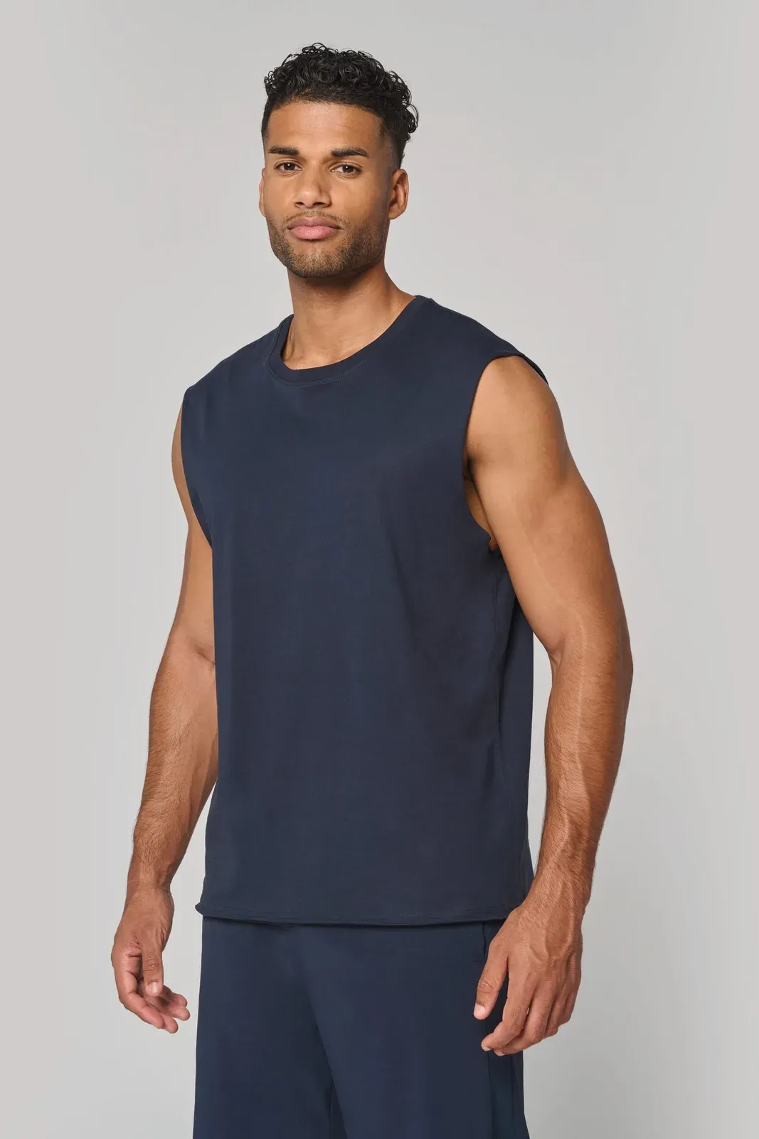 Unisex 190 sleeveless t-shirt