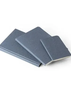 COFFEEPAD RIGID. Bloc-notes A5 avec couverture rigide fabriquée à partir de déchets de coques de café (65%)