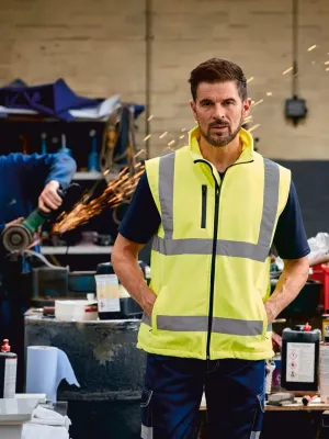 Hi-vis softshell gilet