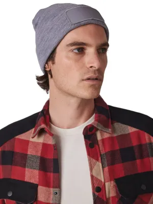 Gorro reciclado con parche