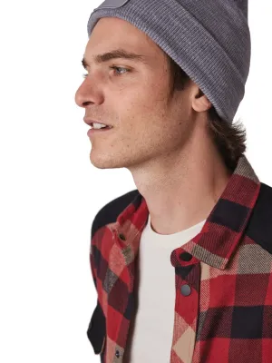 Gorro reciclado con parche