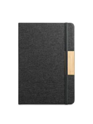 MÁRQUEZ. Cahier A5 à couverture rigide fabriquée à partir de tissu PET 100% recyclé, avec des pages lignées en papier recyclé