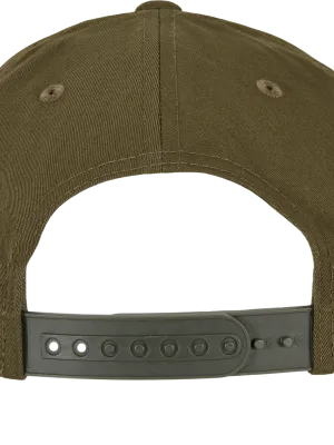 Gorra Snapback clásica curvada – BUCK
