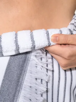 Fouta rayée avec franges