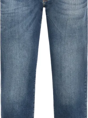 Extreme Motion Straight Jeans – Maddox