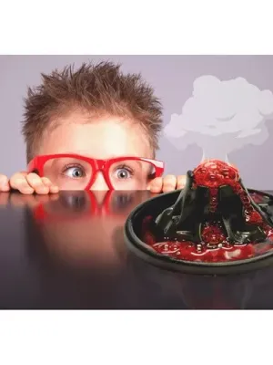 VOLCANIC ERUPTION GAME. Jeu éducatif pour enfants