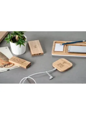 FITCH. Power bank 5'000 mAh con cargador inalámbrico de 5W, fabricado en bambú