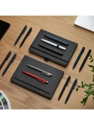 KYLIE SET. Set consisting of a ballpoint and a inkless pen, both made of aluminium (94% recycled)
