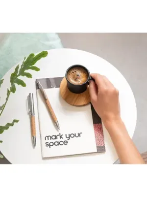 NATURA. Stylo en liège et aluminium recyclé (100 % rAL) avec clip