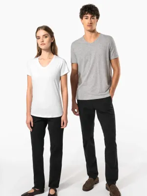 Men's short-sleeved V-neck t-shirt