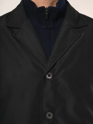 Trench estructurado de hombre