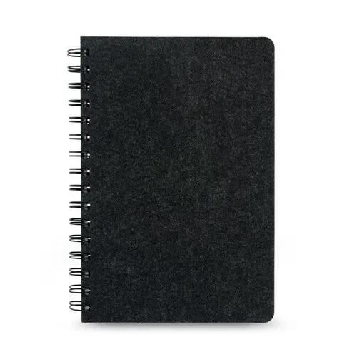 MISHIMA. Cahier A5 avec couverture semi-dure en feutrine recycléee (100% rPET) avec anneaux et pages lignées