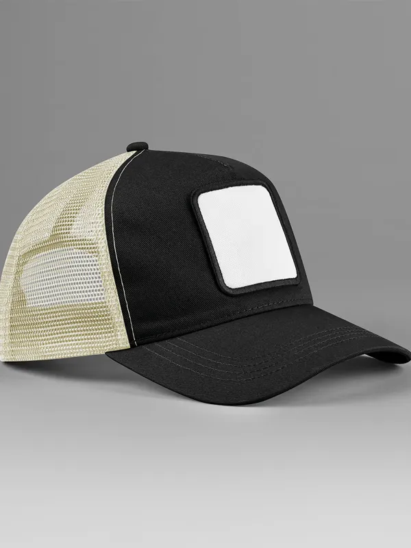 Gorra trucker de 5 paneles con parche cuadrado