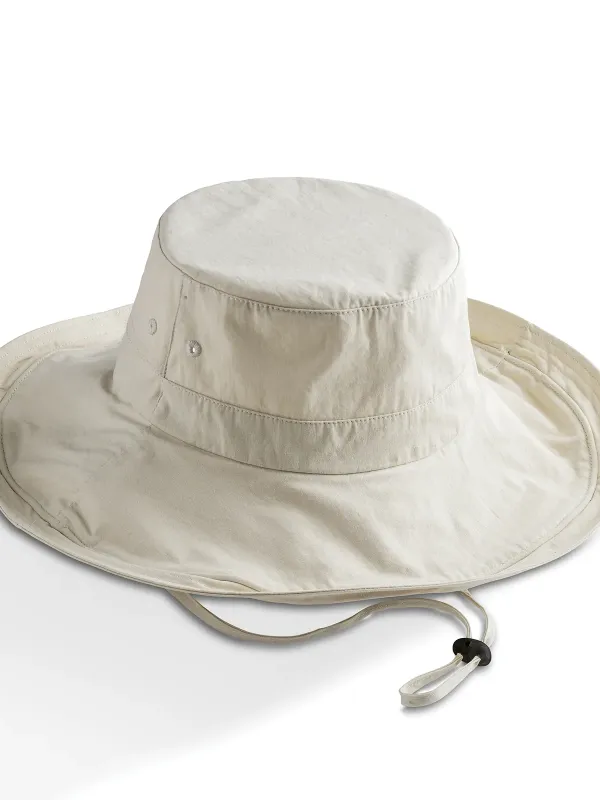 Chapeau Outback