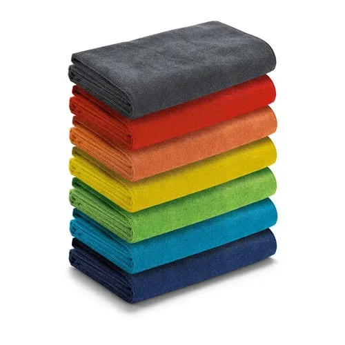 CALIFORNIA. Serviette de plage en microfibre (250 g/m²)
