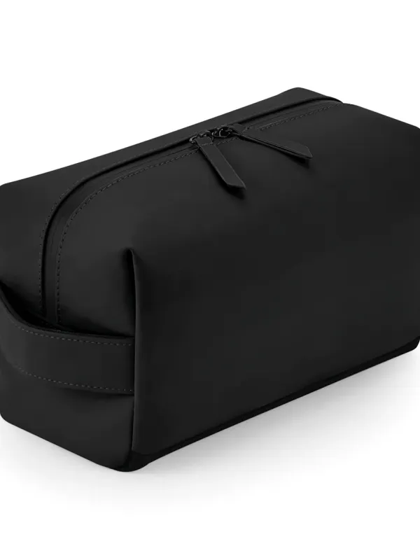 Trousse de toilette en polyuréthane mat