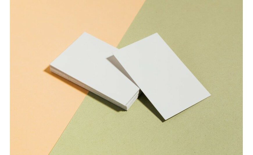 Cartes de visite : quel grammage et quelles finitions ?