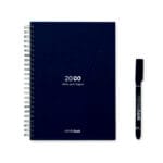 STARTER KIT INFINITE PLANNER A5. Le set comprend un "infinite Diary", un kit de nettoyage, un marqueur et un porte-marqueur – Image 10