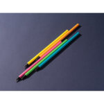 LUCIAN. Crayon de bois fluorescent HB – Image 2