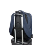 COVENTRY. Sac à dos pour ordinateur portable entièrement rembourré en polyester recyclé haute densité 300D et doublure en polyester recyclé 210D 15.6' – Image 11