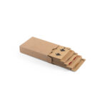 FISCHER. Jeu de 54 cartes classiques en papier kraft, fabriquée à partir de matériaux certifiés FSC™ et d'autres matériaux contrôlés – Image 4
