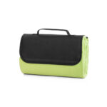 RILEY. Couverture pique-nique en polaire (180 g/m²) avec visière – Image 9
