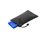 BERNAL. Serviette de sport rafraichissante en polyester recyclé (100% rPET) avec pochette en non-tissé – Image 10
